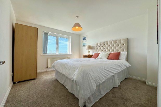 Penthouse to rent in The Strand, Brighton