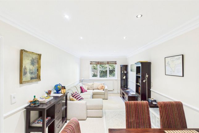 Flat 5, Maultway Gate, 49, Deepcut Bridge Road, Camberley photo 4