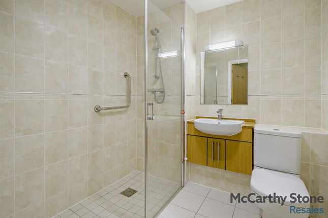17 Waverley Court, Waverley Gardens, Carlisle photo 4