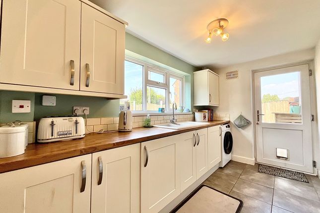 Rose Cottage, Stoke-On-Trent photo 3