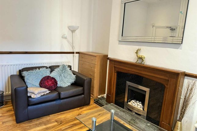 6, Balmoral Terrace, Newcastle Upon Tyne photo 3