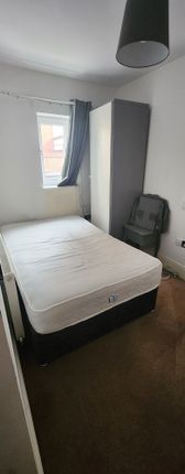Cozy Single Bedroom With A Comfortable Mattress, A...