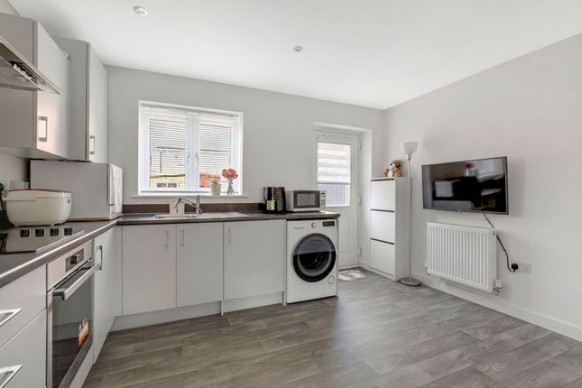 457 Mansfield Road, Nottingham photo 3