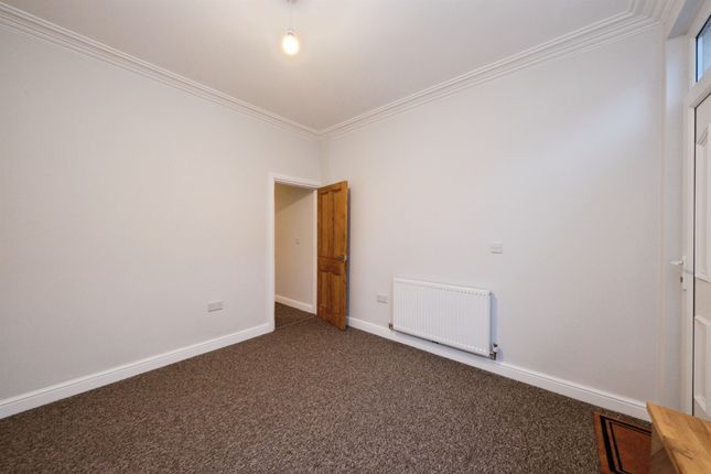 21, Edward Street, Loughborough photo 3
