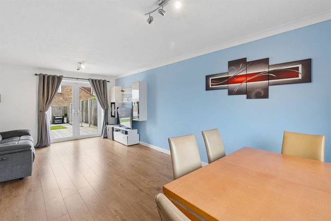 1, Copperhurst Walk, Margate photo 4