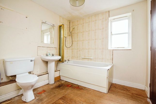 Flat for sale in Sutherland View, Blackpool