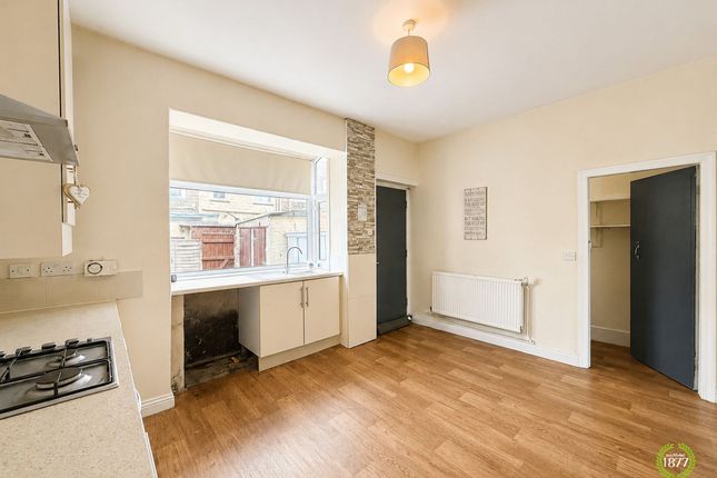 6 Mansergh Street, Burnley photo 4