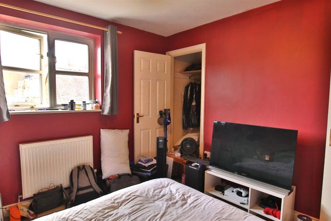 2-bed house on 2 Old Avon Cottage, Post Office Lane, Tewkesbury, £170,000
