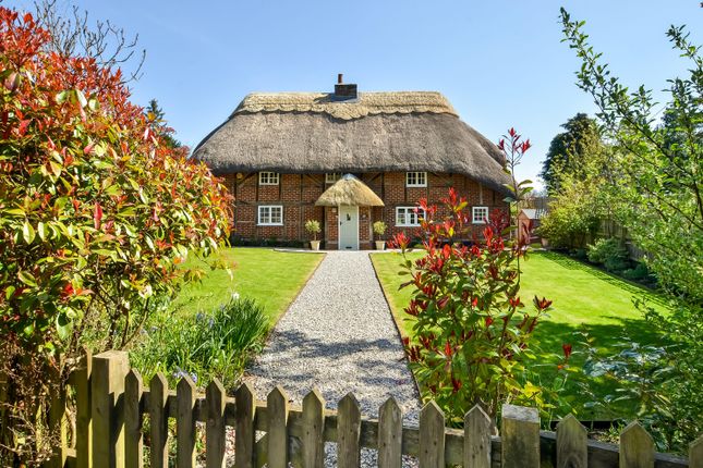 Itchen Stoke, Alresford, Hampshire SO24, 3 bedroom cottage for sale ...