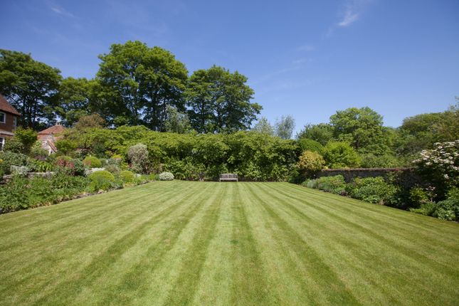 Abbotts Barton Farmhouse,, Abbotts Barton, Hampshire photo 4