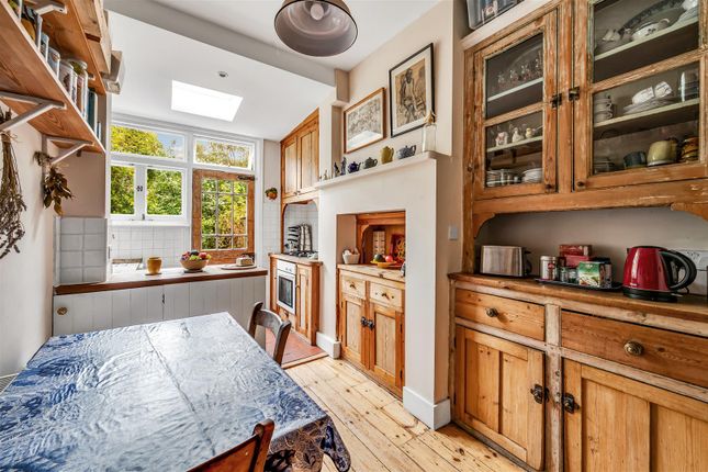 21, Derwentwater Road, London photo 3