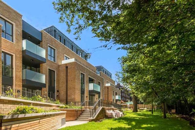 Thumbnail Flat for sale in Oakley Gardens, Childs Hill, Hampstead, London