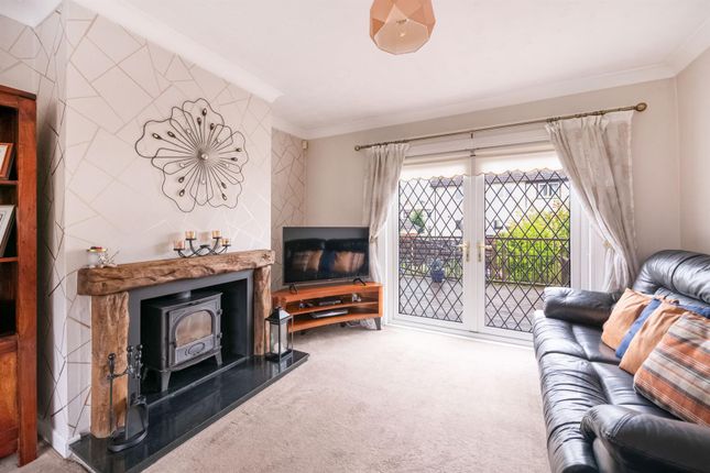 10, Mayfield Avenue, Tillicoultry photo 2