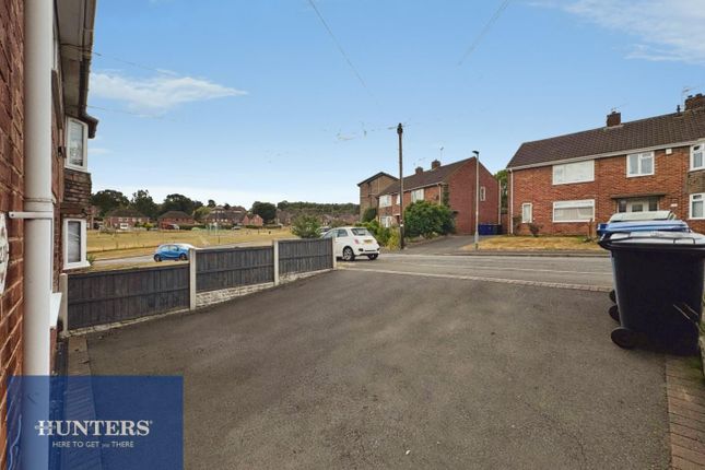 23, Loundeswood Avenue, Chesterfield photo 3