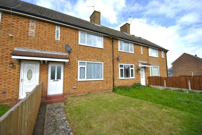 Thumbnail Terraced house to rent in Willow Crescent, Auckley, Doncaster