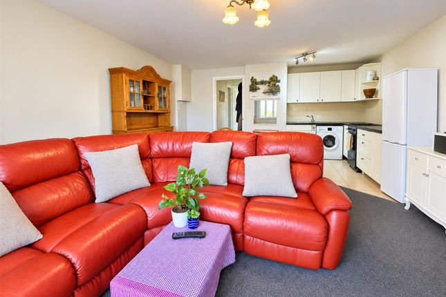 Flat 10, 6, Viking Way, Eastbourne photo 2