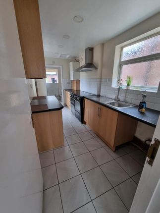 Thumbnail Semi-detached house to rent in Oxhill Road, Birmingham