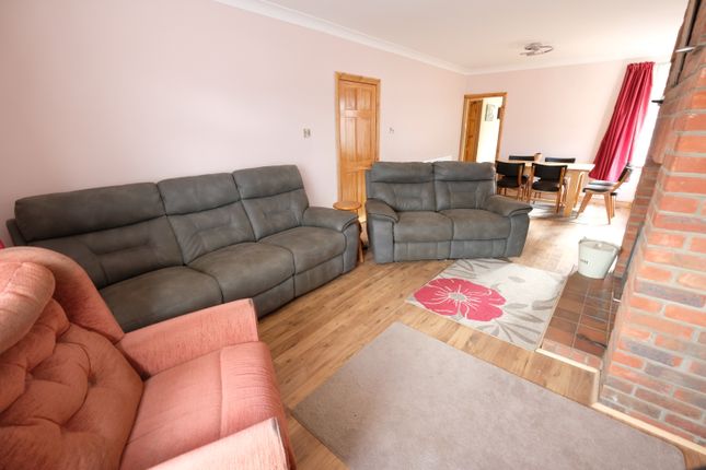 Sylvia Crescent, Totton photo 4