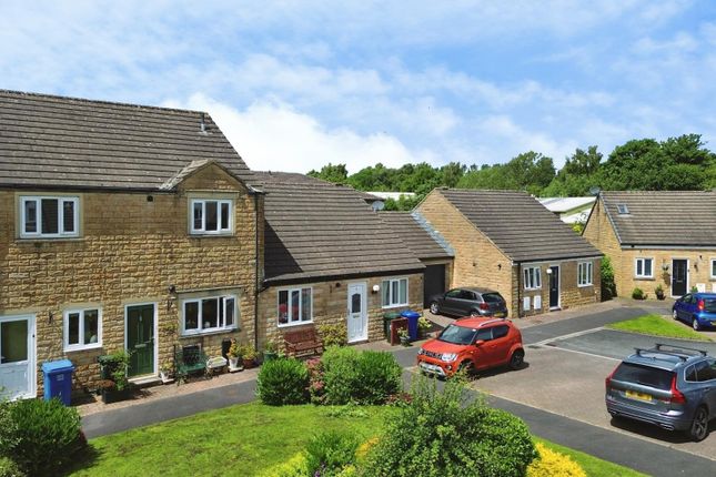 4, Glynwed Court, Skipton photo 3