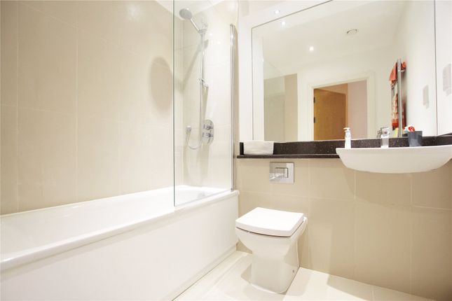Flat to rent in The Causeway, Causeway Place, Worthing, West Sussex