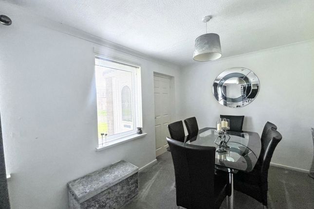 24, Bentinck Crescent, Morpeth photo 3