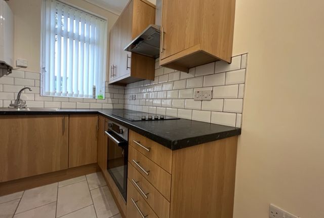 Flat to rent in Rawmarsh Hill, Parkgate, Rotherham
