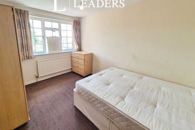 Room 4, 159-161, Kings Road, Chelmsford photo 3