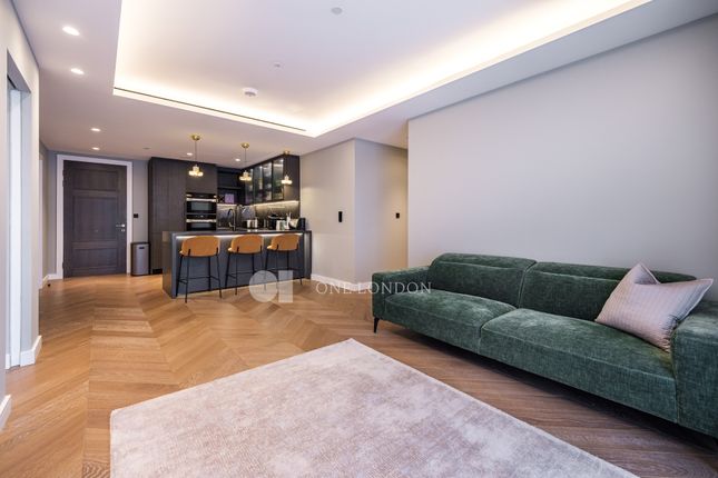 Flat for sale in Cleveland Street, London W1T