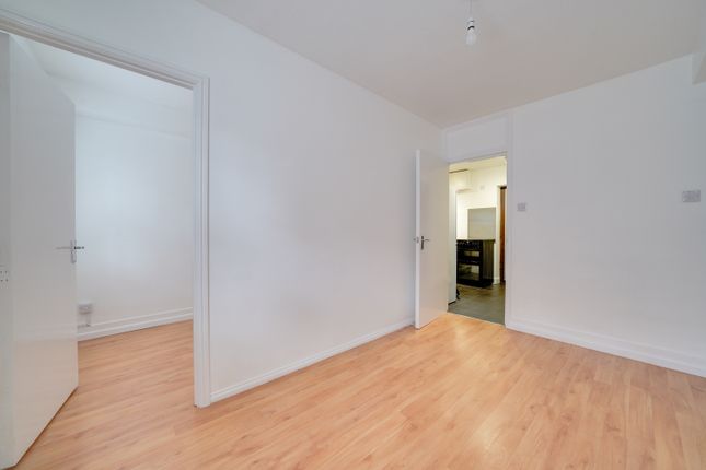 Flat to rent in Huntingdon Street, St. Neots