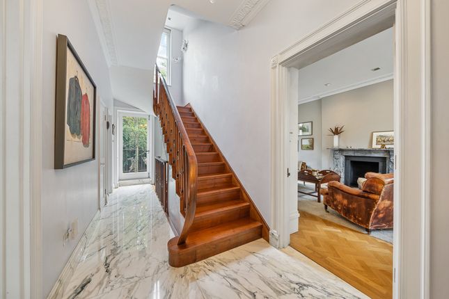 Detached house to rent in Hamilton Terrace, London