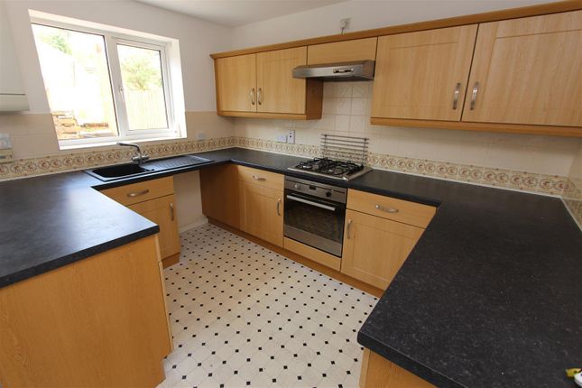 14., Dan Yr Ardd., Caerphilly photo 4