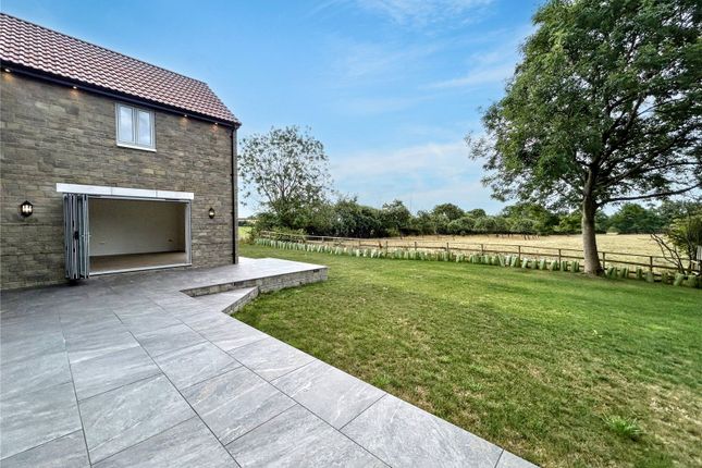 Manor Park, Keinton Mandeville,, Manor Park, Somerton photo 4