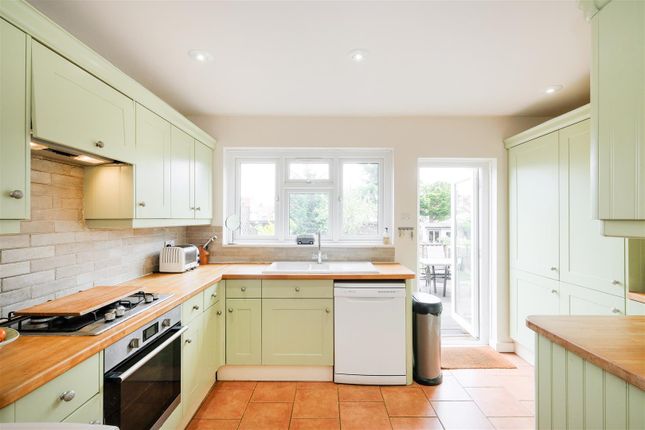 End terrace house for sale in Buckhurst Way, Buckhurst Hill