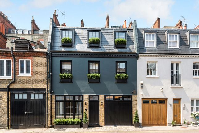 Thumbnail Terraced house to rent in Pavilion Road, London SW1X.