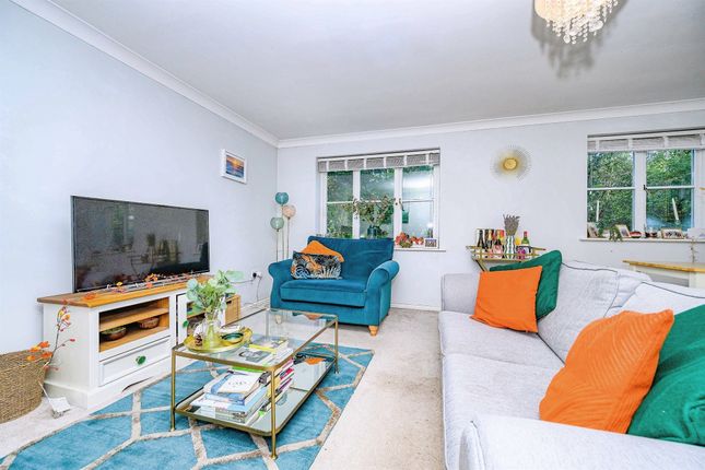 Flat 20, Harriet House, London Road, Hemel Hempstead photo 2