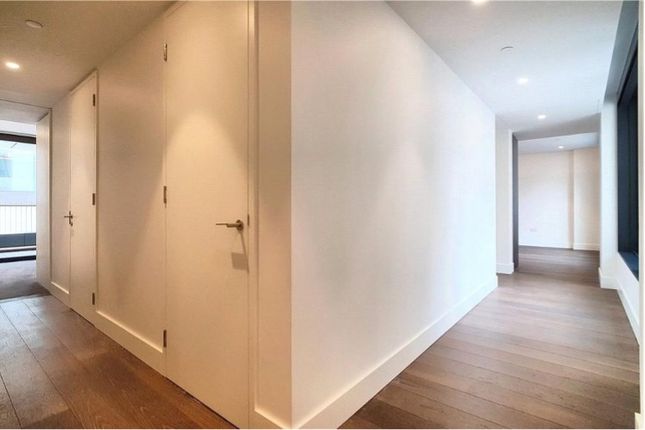 Flat for sale in Fitzrovia, London