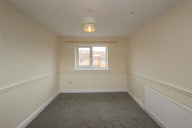 330, Oaktree Crescent, Bristol photo 5