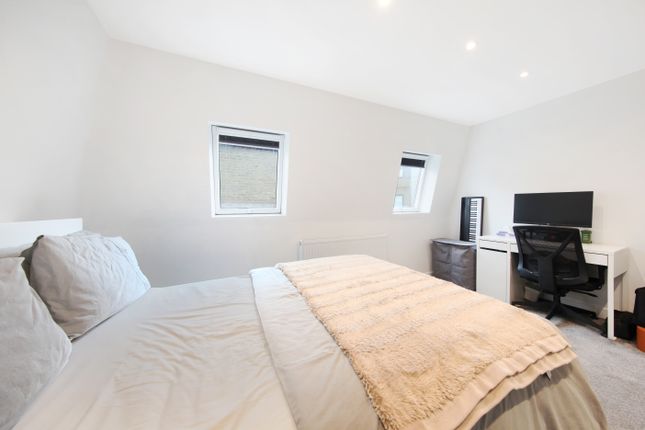 End terrace house for sale in Coliston Passage, London