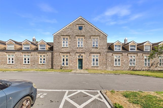 2-bed flat on Flat 8, Hannah More Court,, Lower North Street, Somerset, £125,000
