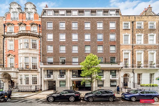 Flat to rent in Harley Street, London