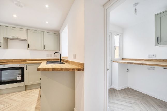 4, Ashburton Square, Callington photo 4