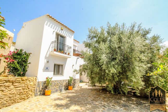 Villa for sale in El Albarico, Bédar, Almería, Andalusia, Spain