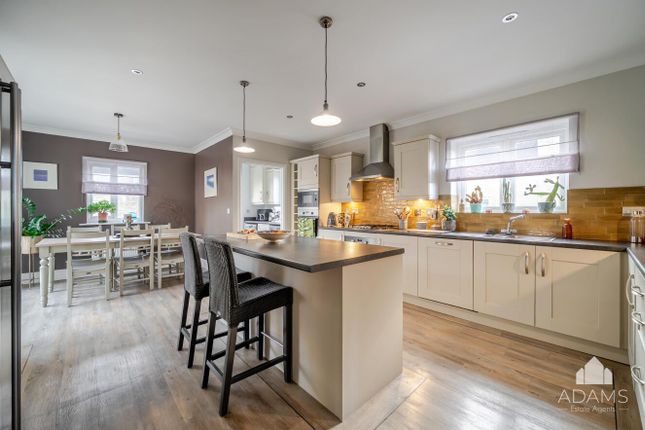 8, Franklin Road, Tewkesbury photo 2