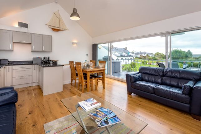 36 Cae Du, Abersoch photo 4