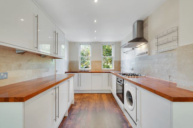 14, St Pauls Mews, Camden photo 2