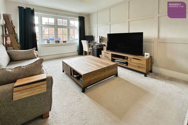 Cheddington Crescent, Great Sankey, Warrington photo 3
