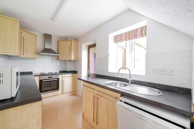 4 Wharfe View, Harrogate photo 2