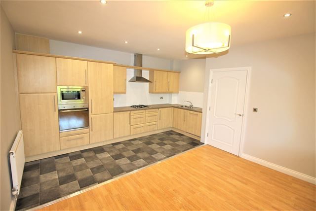 22, Moorgate View, Rotherham photo 4