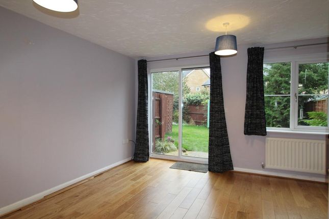 Stagwell Road, Cambridge Cambridgeshire, Great Cambourne photo 3