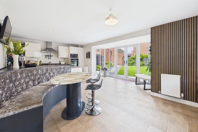 14 Broad Avenue, Hessle photo 4